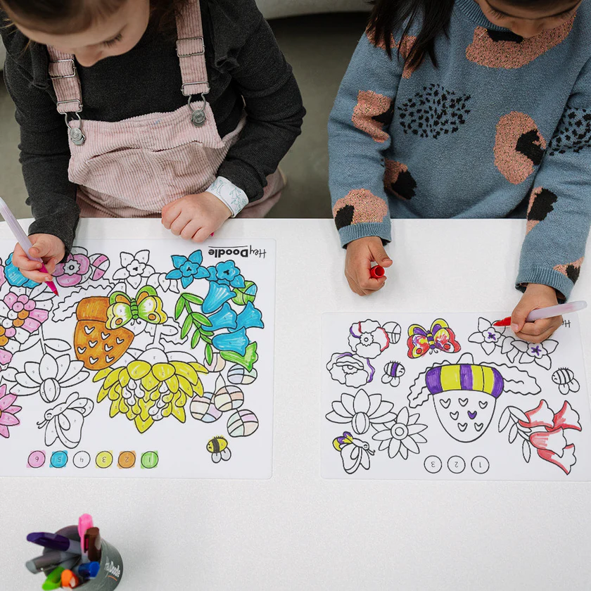 HEY DOODLE - MINI COLOURING AND DOODLE MAT | FLOWER POWER