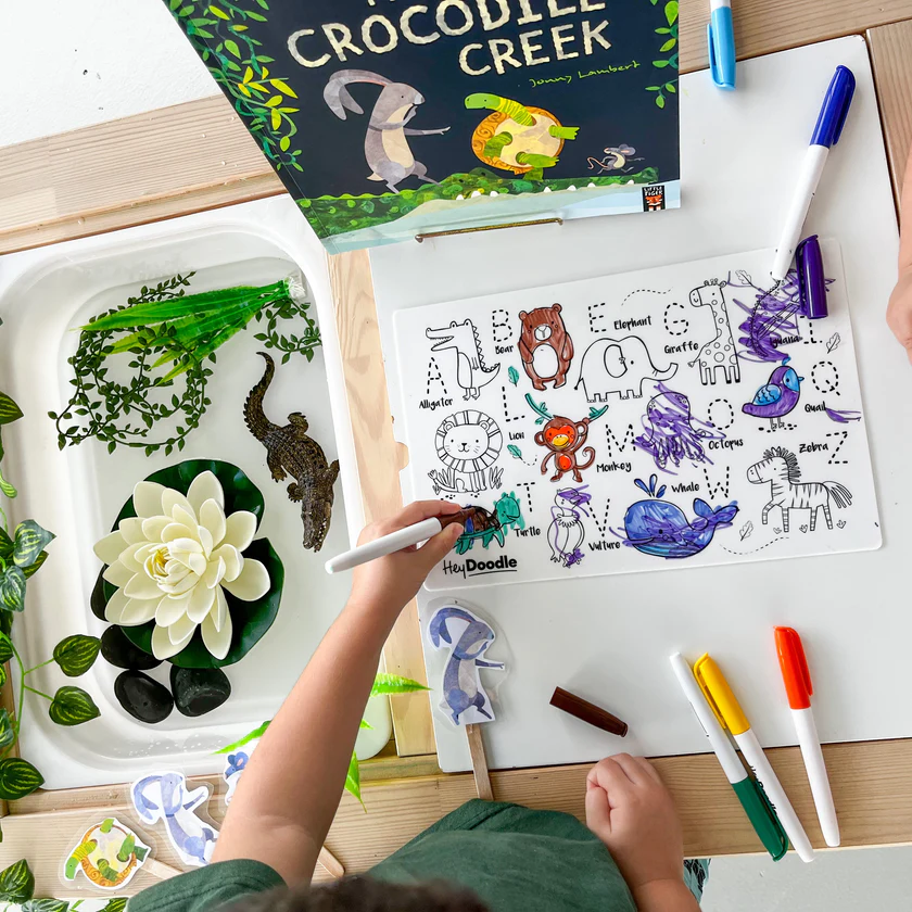 HEY DOODLE - MINI COLOURING AND DOODLE MAT | INTO THE WILD