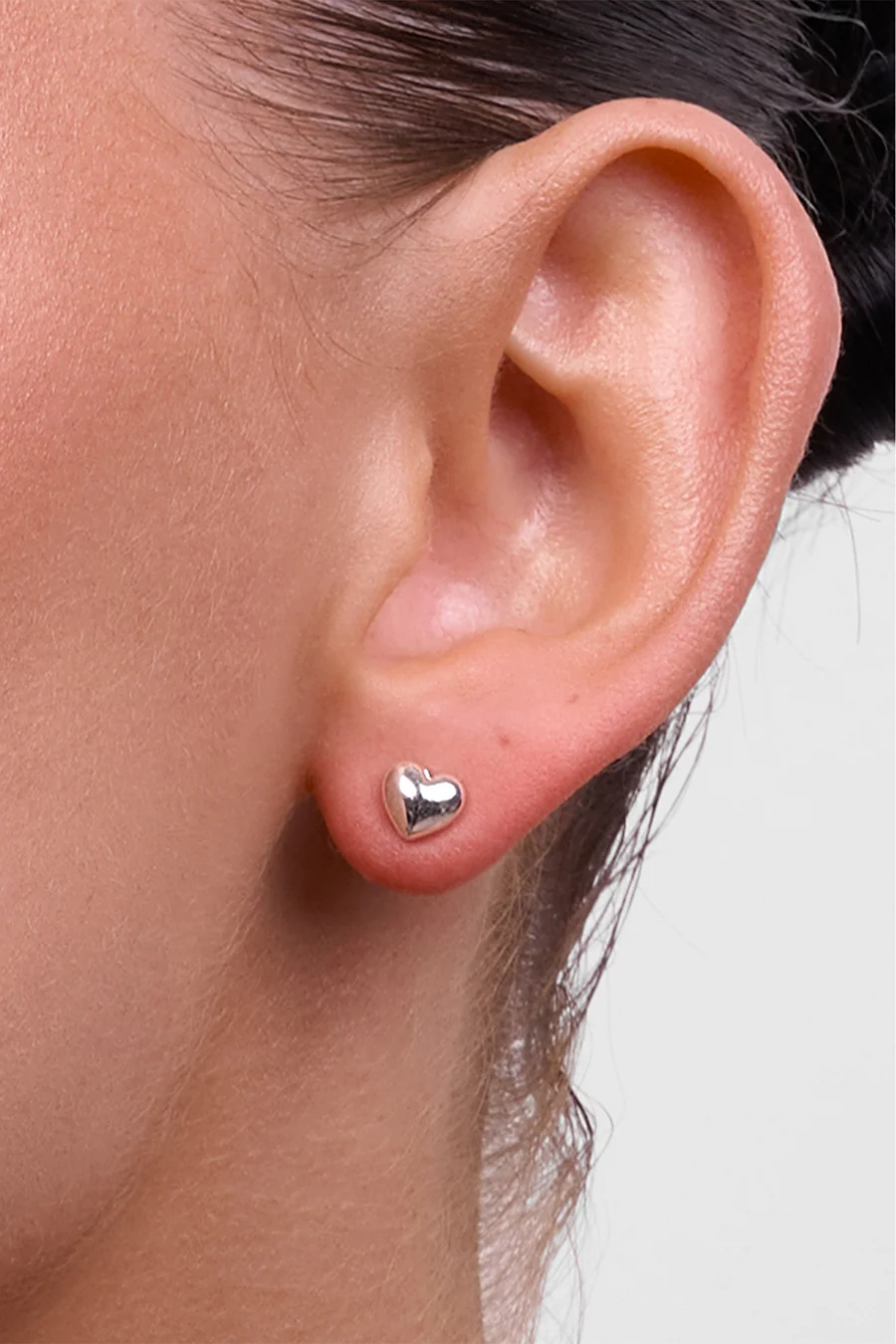 LIBERTE` | WINNIE SILVER HEART EARRING