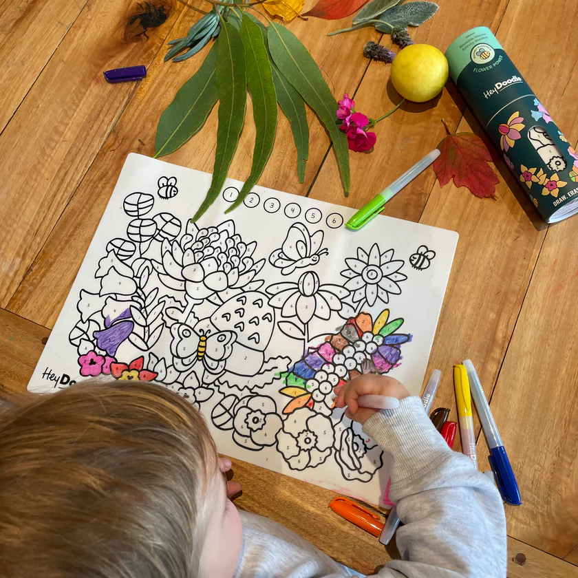HEY DOODLE - MINI COLOURING AND DOODLE MAT | FLOWER POWER
